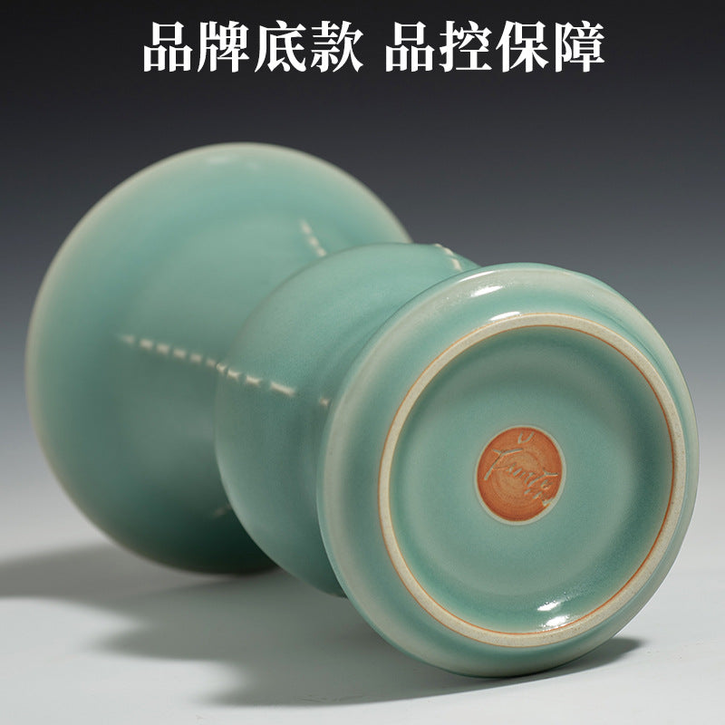 Lvshui Mountain House, Continued Song Longquan Celadon, Plum Green Glaze Halberd-style Fragrant Vase, Antique Small Vase